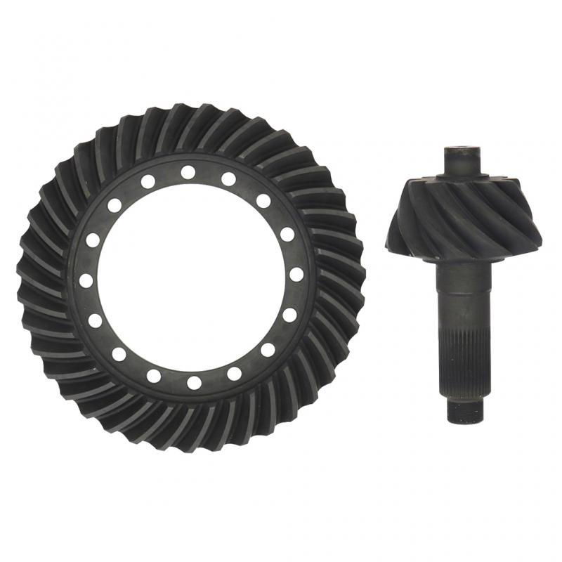 Ring and Pinion Gear Set Ratio: 3.55 Ring Gear: 15.12 inch Outer Diameter x 8.25 inch Inner Diameter x 39 Teeth Pinion Gear: 1.99 inch Spline Outer Diameter x 39 Spline Teeth x 11 Teeth